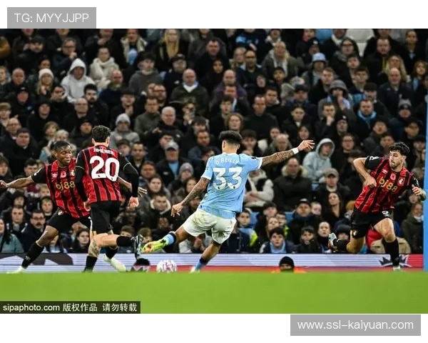 曼联被质疑未考察谢什科，帕克批评引援策略